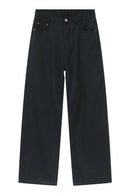 19a2d6d4-043f-498a-98ff-9a3a2c9801e2-Max