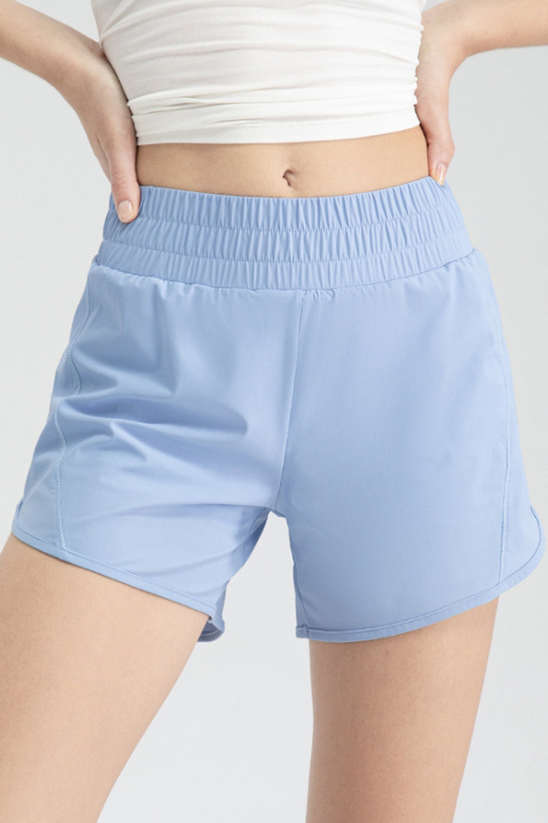 Shorts activos con cintura elástica