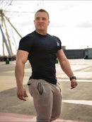 a04f5553-9aef-4371-bdcb-8e15aa6cb13a-Max