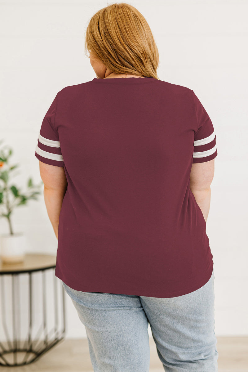 Camiseta a rayas con cuello en V de talla grande