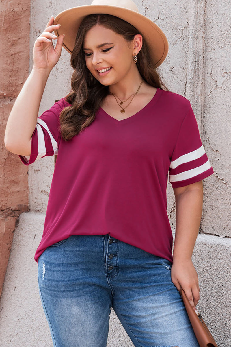 Camiseta a rayas con cuello en V de talla grande