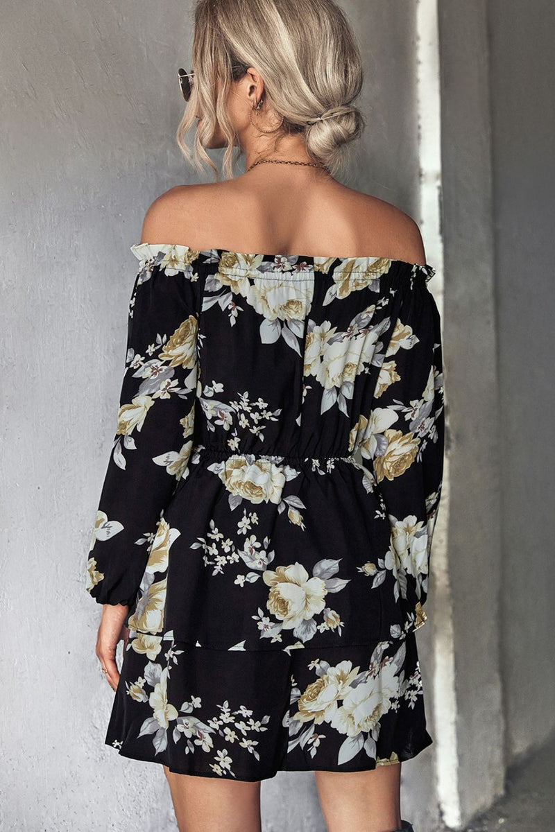 Minivestido floral a capas con hombros descubiertos
