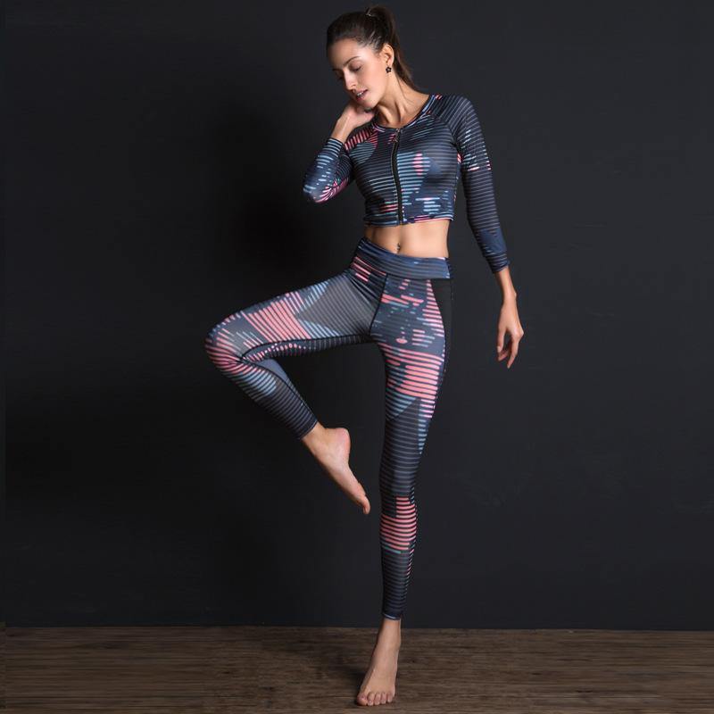 Breathable Top& Leggings Yoga 2 Piece Set - AM APPAREL